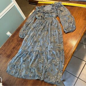 Moon River Tuckernuck Blue Gold Patterned paisley floral dress size small